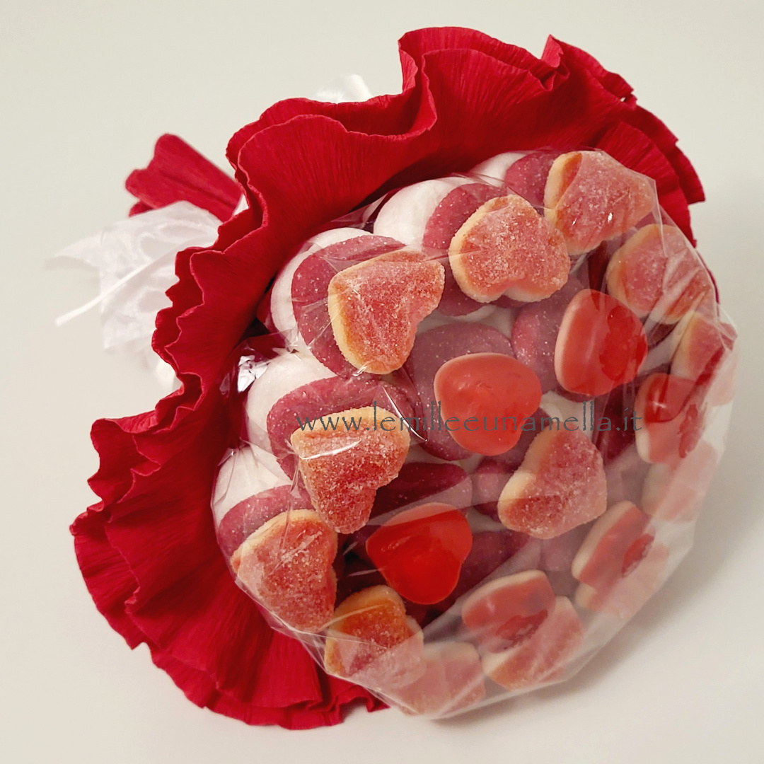 bouquet di marshmallow e cuoricini gommosi con messaggio auguri personalizzato vendita online Le Mille e una Mella