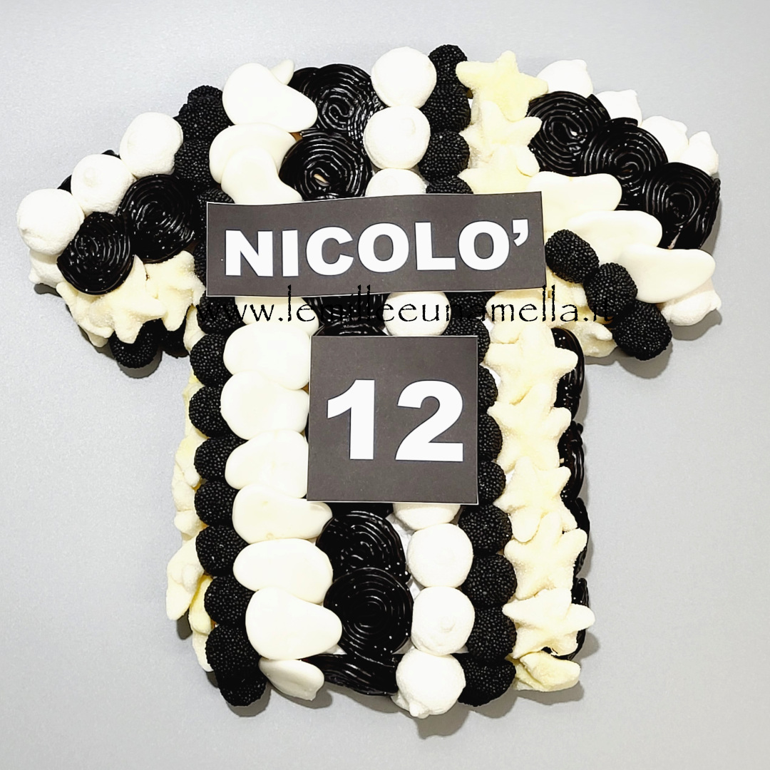 torta caramelle marshmallow maglia calcio squadra Juve vendita online Le Mille e una Mella